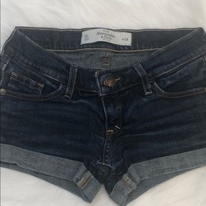 Low rise A&F denim shorts
